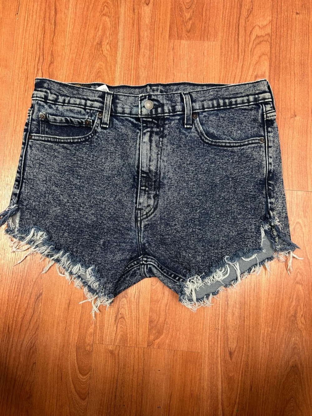Levi’s 510 Blue Acid Wash Cut Off Jean Shorts Size 36